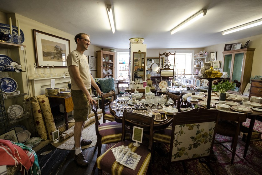 Malton shops photography - Greyhound Antiques